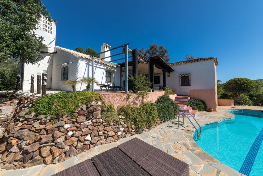 R4686016-Villa-For-Sale-Mijas-Finca-5-Beds-285-Built