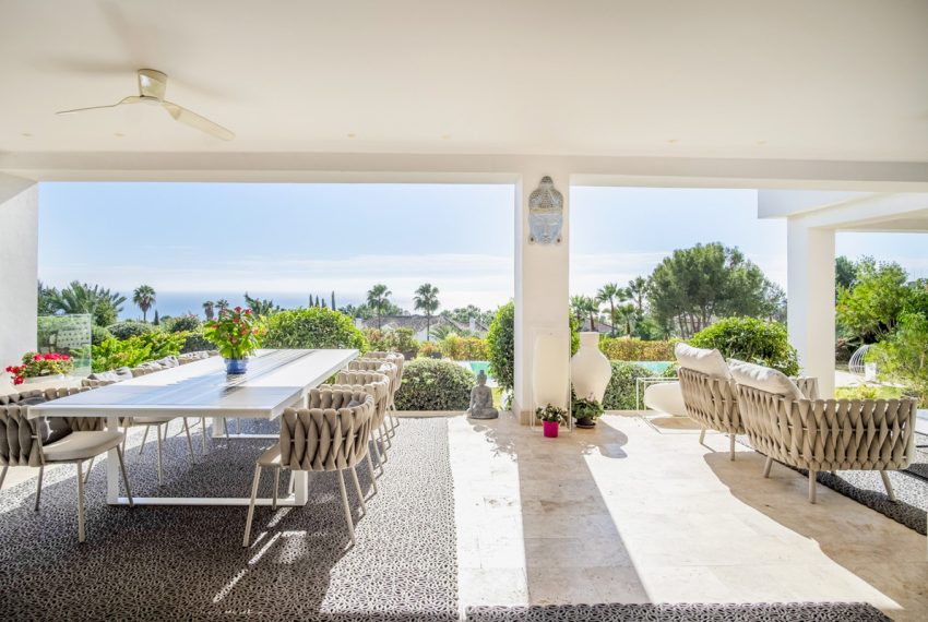 R4694257-Villa-For-Sale-Sierra-Blanca-Detached-7-Beds-880-Built-1