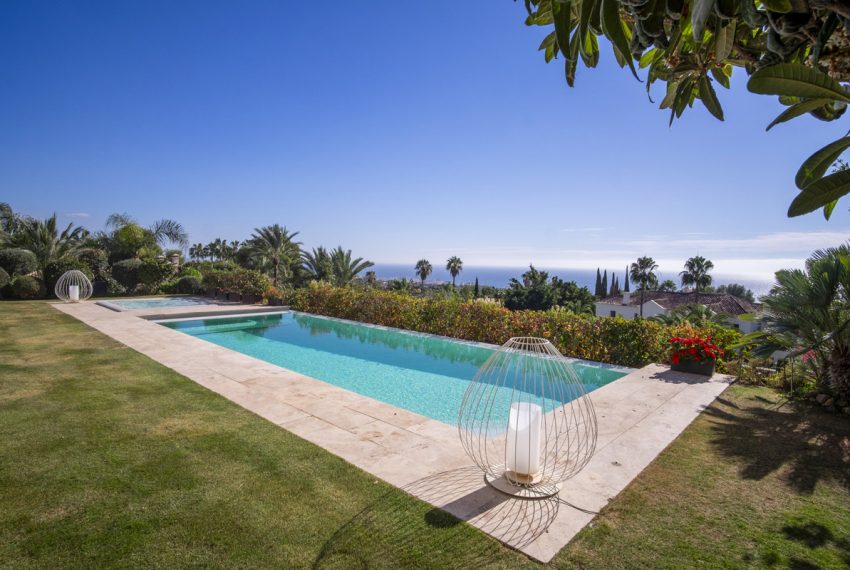 R4694257-Villa-For-Sale-Sierra-Blanca-Detached-7-Beds-880-Built-14