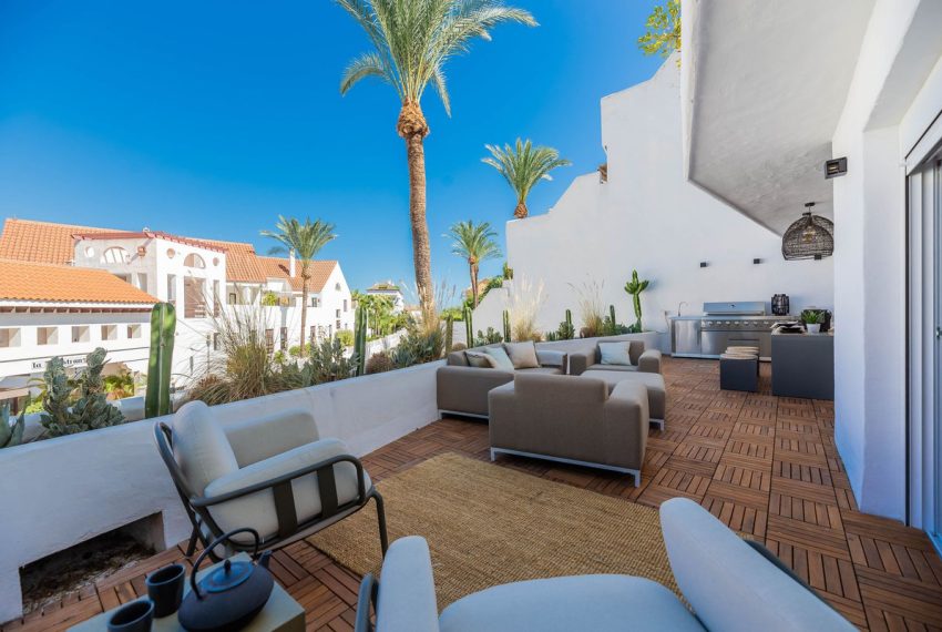 R4694770-Apartment-For-Sale-Nueva-Andalucia-Middle-Floor-4-Beds-103-Built-11