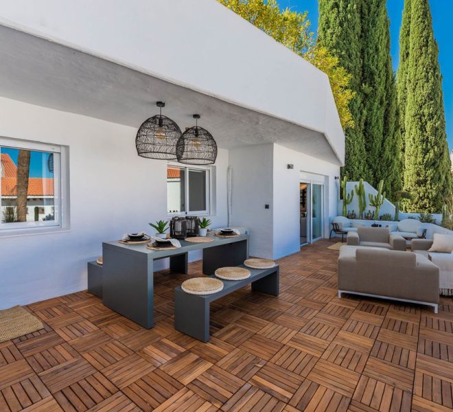R4694770-Image 1-Middle Floor - 4 Beds - 103 Built
