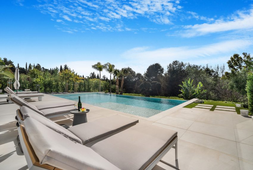 R4709347-Villa-For-Sale-The-Golden-Mile-Detached-6-Beds-903-Built-10
