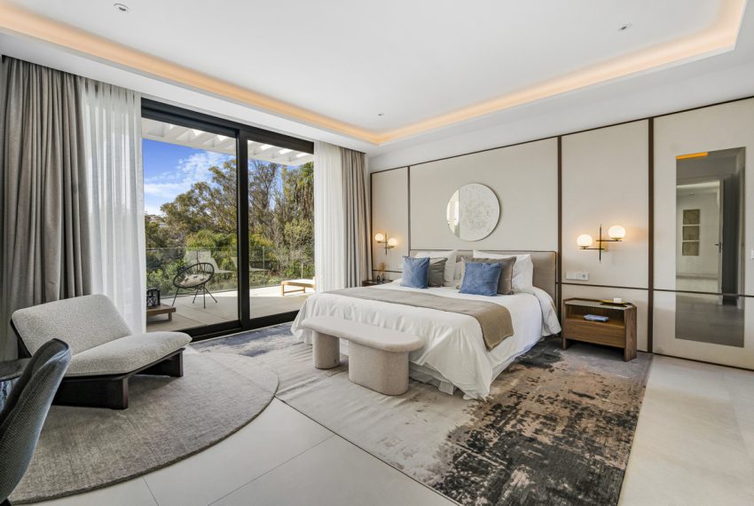 R4709347-Villa-For-Sale-The-Golden-Mile-Detached-6-Beds-903-Built-16