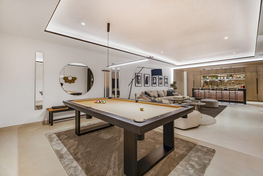 R4709347-Villa-For-Sale-The-Golden-Mile-Detached-6-Beds-903-Built-4