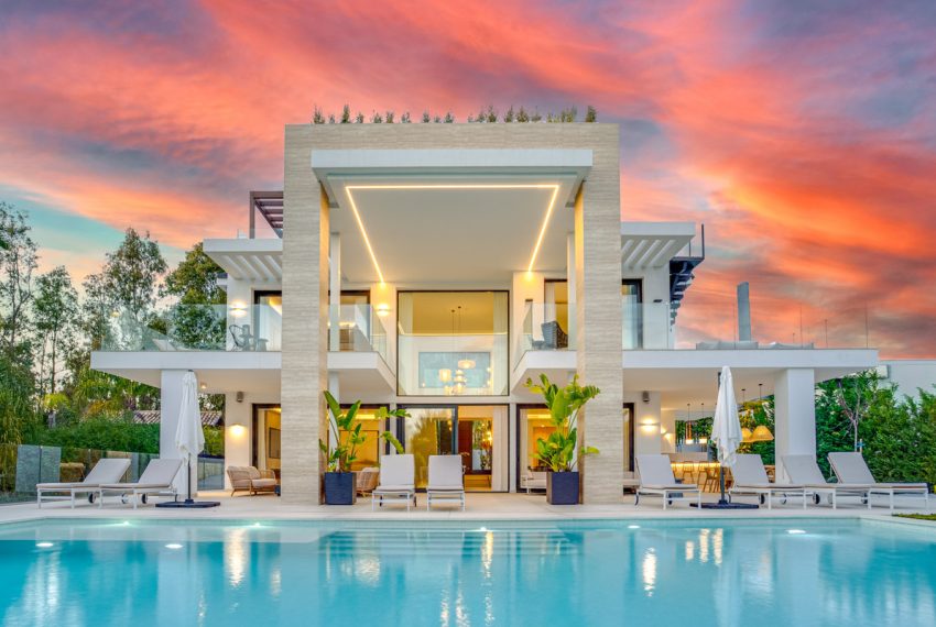 R4709347-Villa-For-Sale-The-Golden-Mile-Detached-6-Beds-903-Built-9