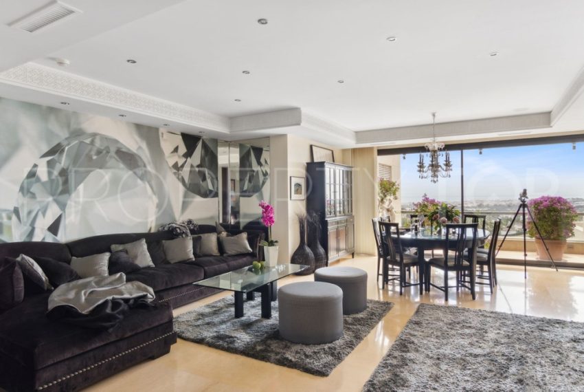R4712410-Apartment-For-Sale-Nueva-Andalucia-Penthouse-Duplex-5-Beds-840-Built-1