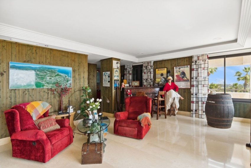 R4712410-Apartment-For-Sale-Nueva-Andalucia-Penthouse-Duplex-5-Beds-840-Built-4