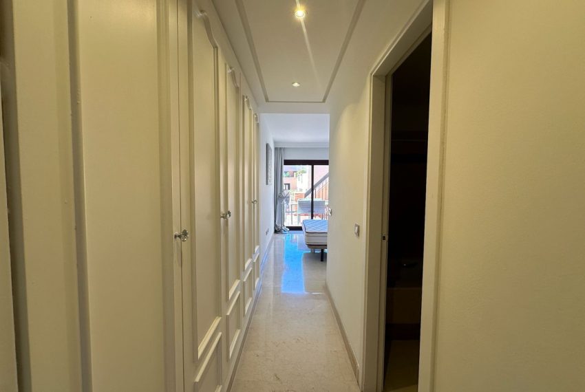 R4749847-Apartment-For-Sale-Cancelada-Penthouse-2-Beds-90-Built-14