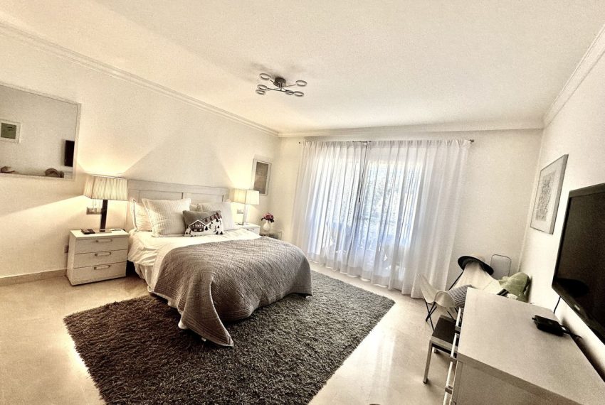 R4752184-Apartment-For-Sale-La-Quinta-Middle-Floor-4-Beds-160-Built-11