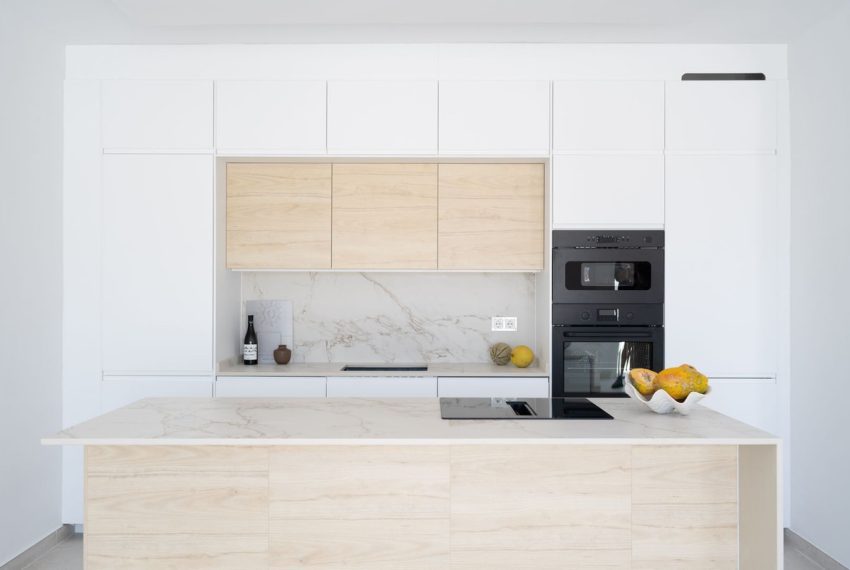 R4765513-Apartment-For-Sale-Miraflores-Penthouse-3-Beds-102-Built-3