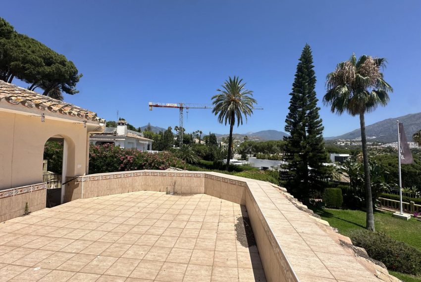R4775542-Villa-For-Sale-Nueva-Andalucia-Detached-5-Beds-441-Built-6