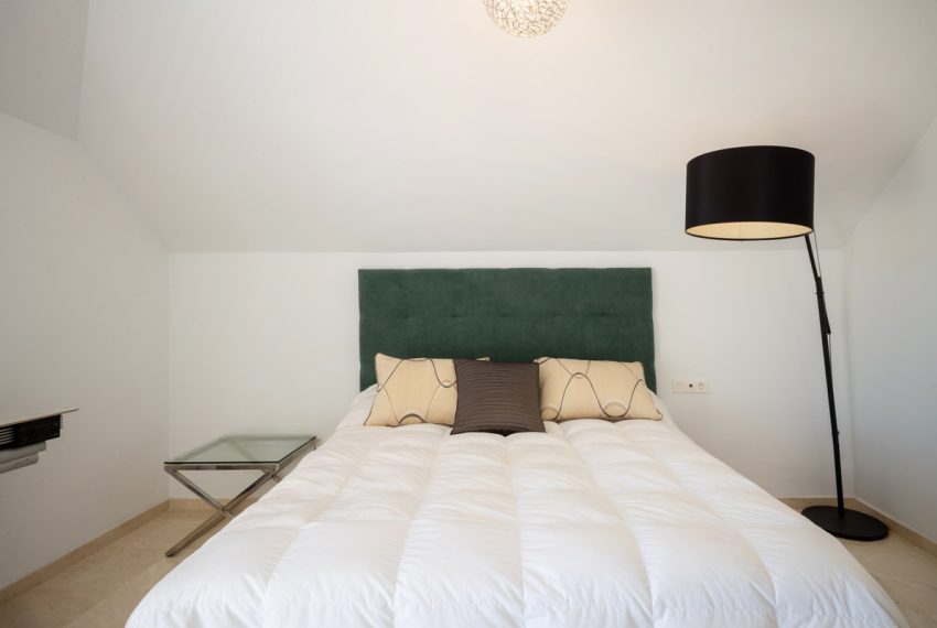 R4780420-Apartment-For-Sale-Nueva-Andalucia-Penthouse-Duplex-3-Beds-320-Built-12
