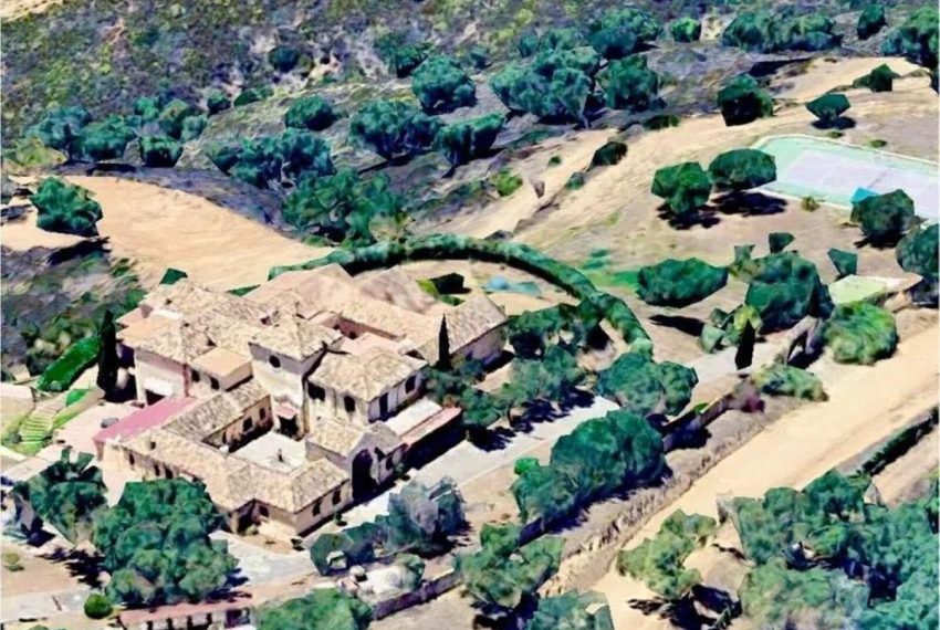 R4799740-Villa-For-Sale-La-Mairena-Detached-9-Beds-1480-Built-4