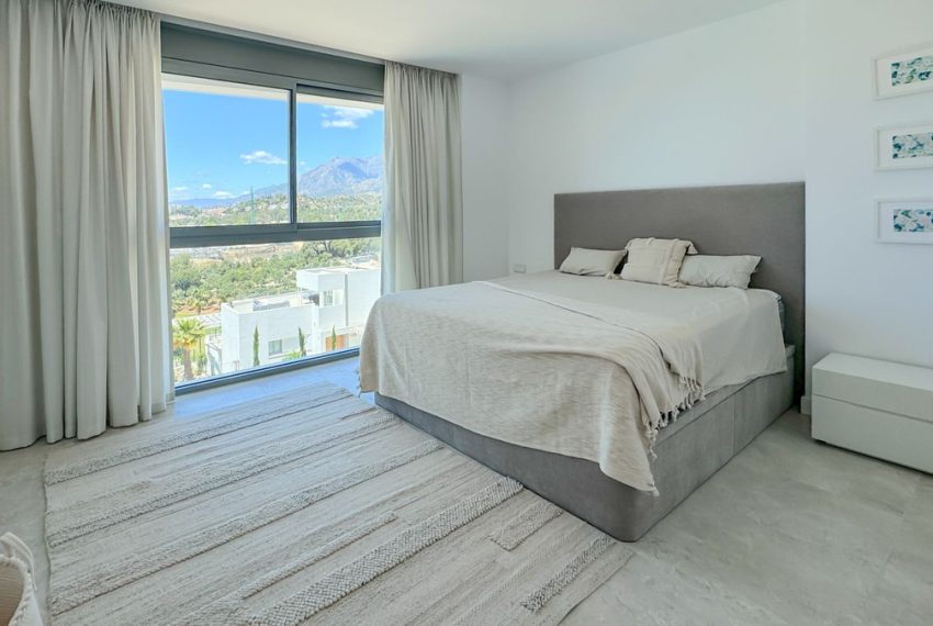 R4821937-Apartment-For-Sale-Santa-Clara-Penthouse-Duplex-3-Beds-183-Built-10
