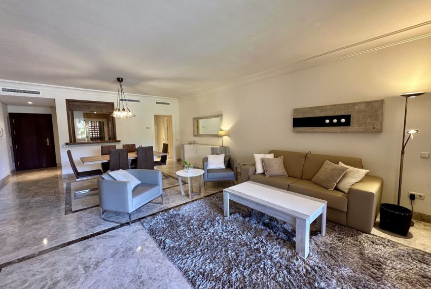 R4826191-Apartment-For-Sale-Nueva-Andalucia-Ground-Floor-3-Beds-120-Built-2