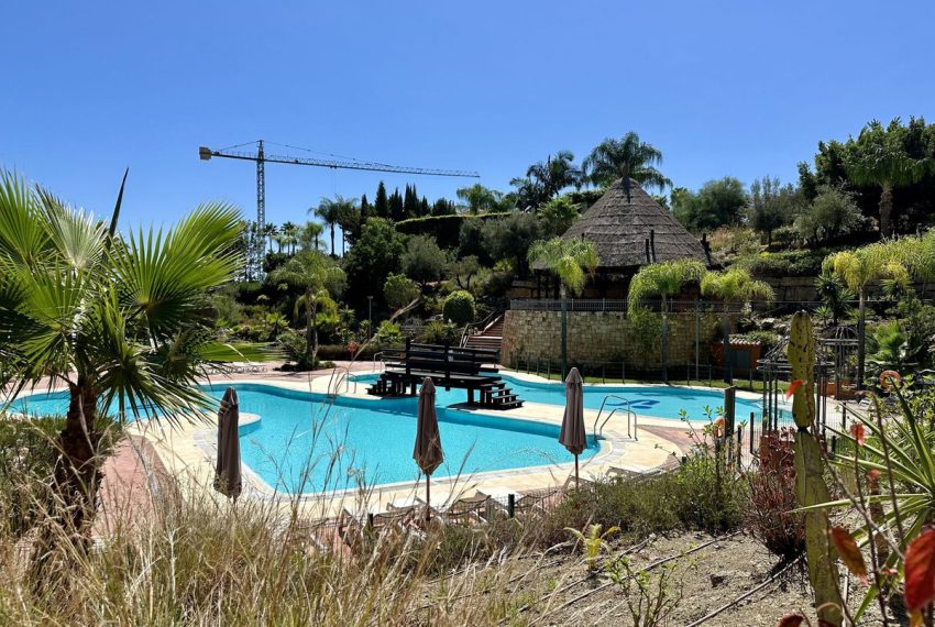 R4826191-Apartment-For-Sale-Nueva-Andalucia-Ground-Floor-3-Beds-120-Built-9