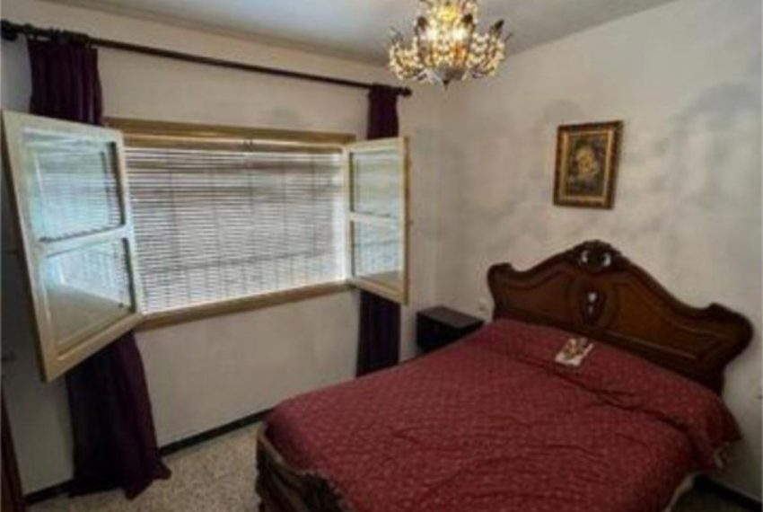 R4837483-Townhouse-For-Sale-Monda-Terraced-5-Beds-145-Built-8
