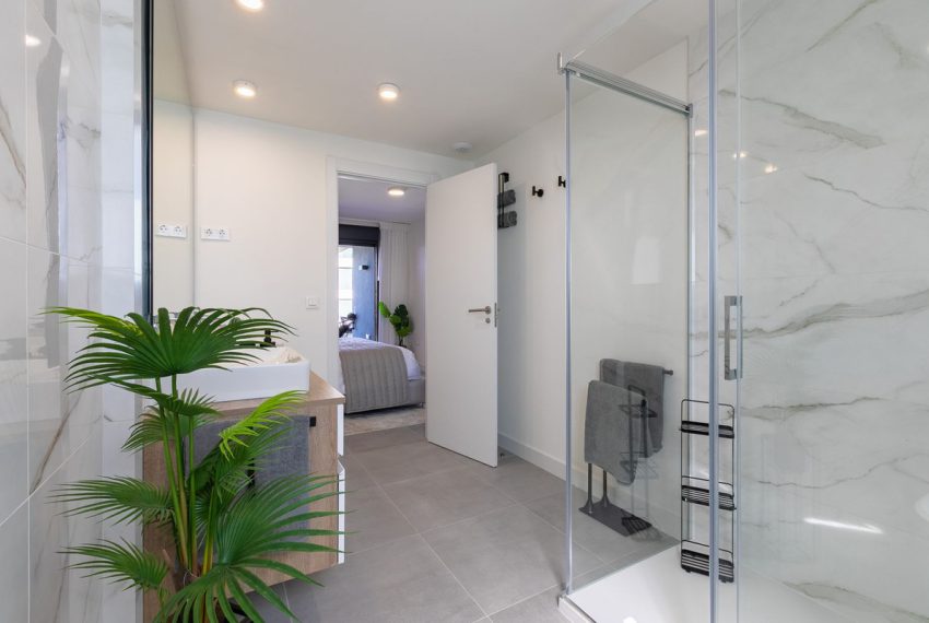 R4849336-Apartment-For-Sale-New-Golden-Mile-Penthouse-3-Beds-125-Built-13