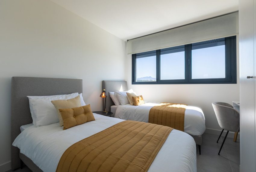 R4849336-Apartment-For-Sale-New-Golden-Mile-Penthouse-3-Beds-125-Built-14