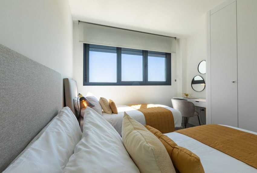 R4849336-Apartment-For-Sale-New-Golden-Mile-Penthouse-3-Beds-125-Built-15