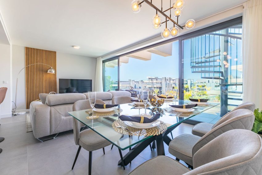 R4849336-Apartment-For-Sale-New-Golden-Mile-Penthouse-3-Beds-125-Built