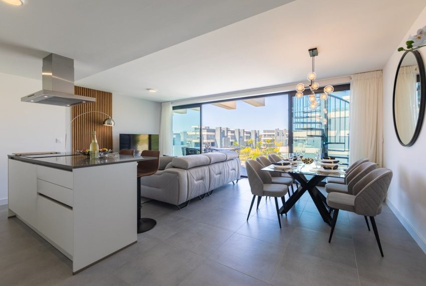 R4849336-Apartment-For-Sale-New-Golden-Mile-Penthouse-3-Beds-125-Built-9