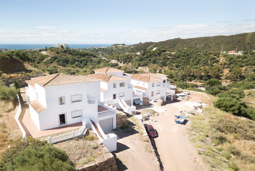 R4864381-Villa-For-Sale-Estepona-Detached-4-Beds-350-Built-4
