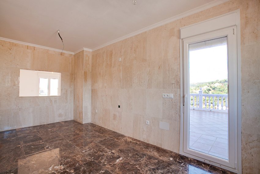 R4864381-Villa-For-Sale-Estepona-Detached-4-Beds-350-Built-7