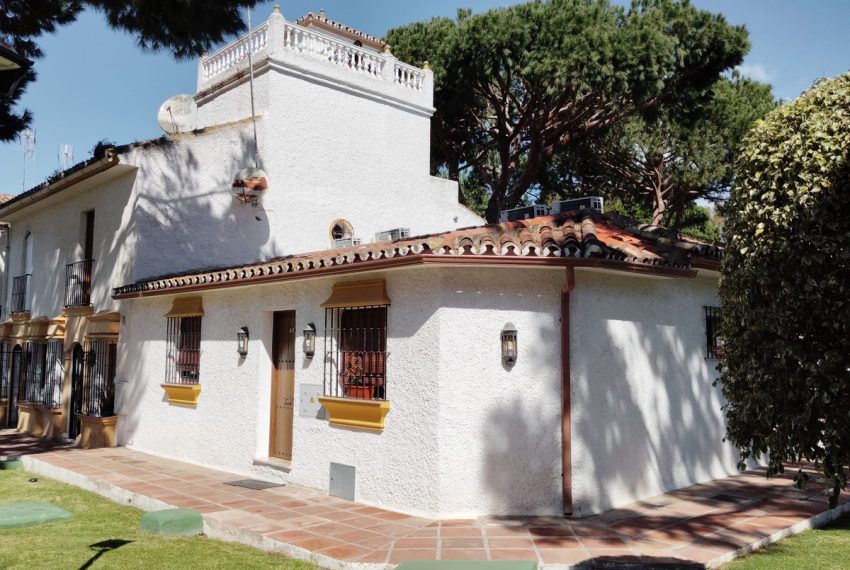 R4880566-Townhouse-For-Sale-Marbella-Terraced-3-Beds-47-Built-1