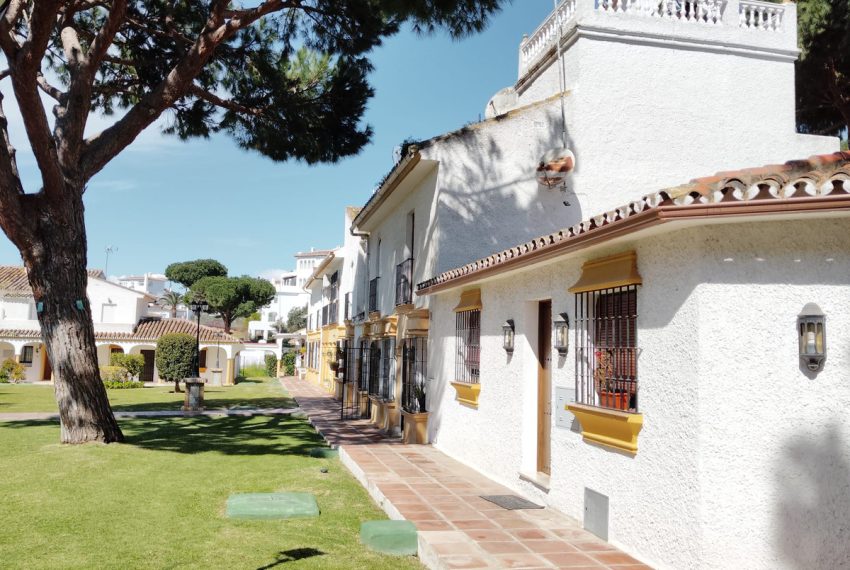 R4880566-Townhouse-For-Sale-Marbella-Terraced-3-Beds-47-Built-2