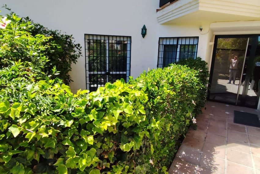 R4881553-Apartment-For-Sale-Nueva-Andalucia-Ground-Floor-1-Beds-60-Built-15