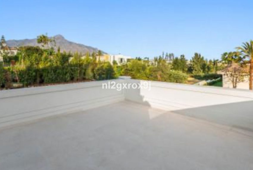 R4883200-Villa-For-Sale-Nueva-Andalucia-Detached-5-Beds-475-Built-17