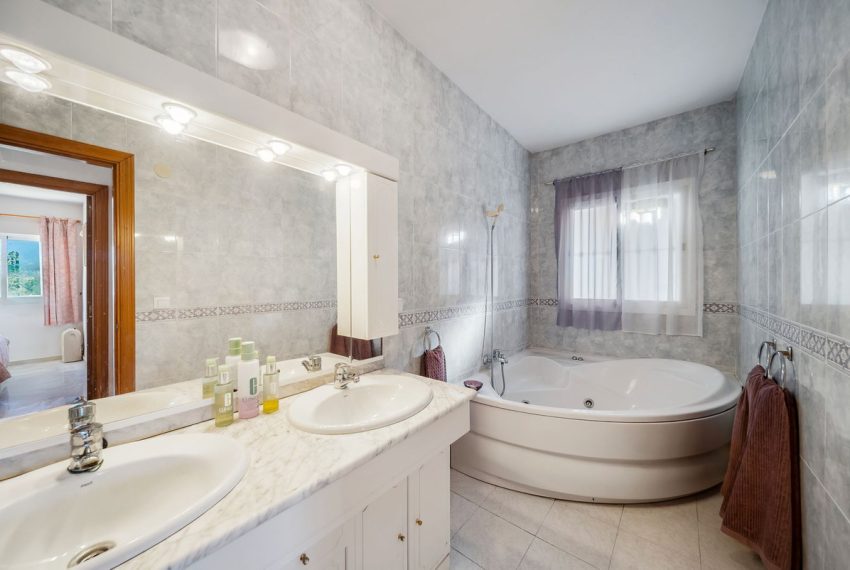 R4890172-Villa-For-Sale-Mijas-Detached-3-Beds-133-Built-15