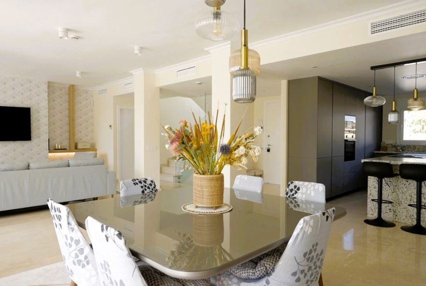 R4892566-Villa-For-Sale-The-Golden-Mile-Detached-4-Beds-344-Built-12