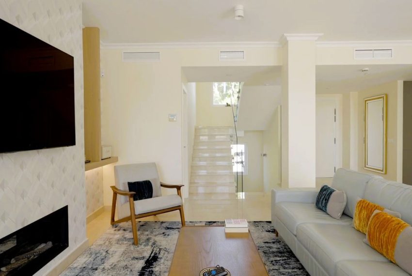 R4892566-Villa-For-Sale-The-Golden-Mile-Detached-4-Beds-344-Built-18