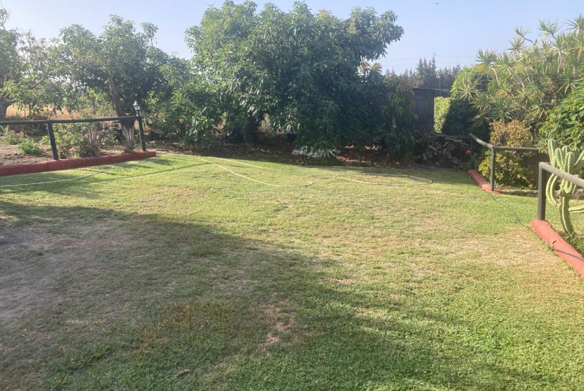R4893433-Villa-For-Sale-Estepona-Finca-3-Beds-140-Built-14