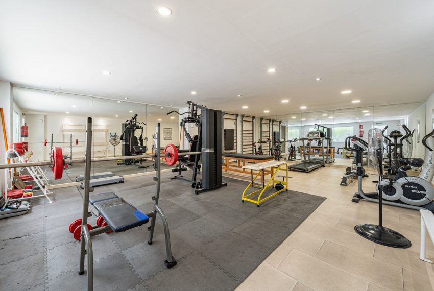 R4895914-Apartment-For-Sale-The-Golden-Mile-Middle-Floor-3-Beds-310-Built-17