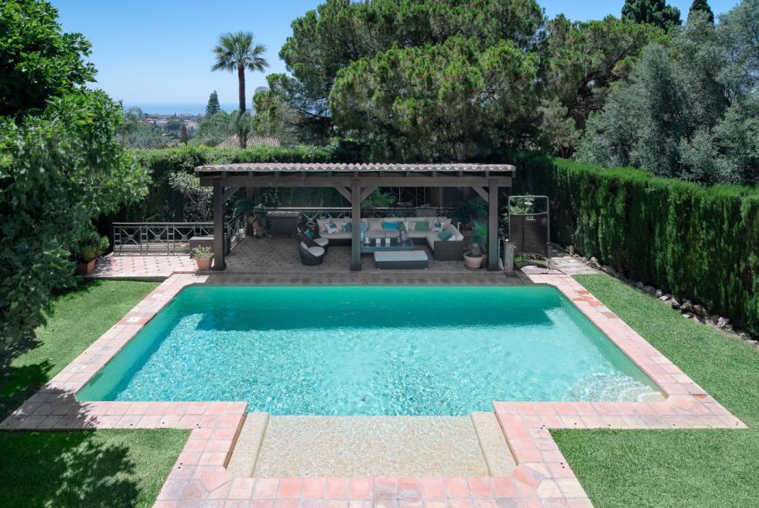 R4896139-Villa-For-Sale-Sierra-Blanca-Detached-6-Beds-450-Built-3