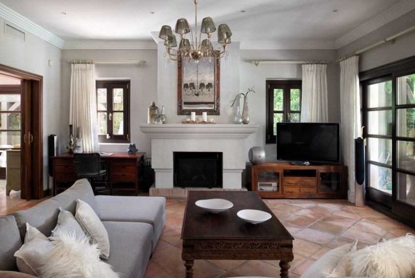 R4896139-Villa-For-Sale-Sierra-Blanca-Detached-6-Beds-450-Built-5