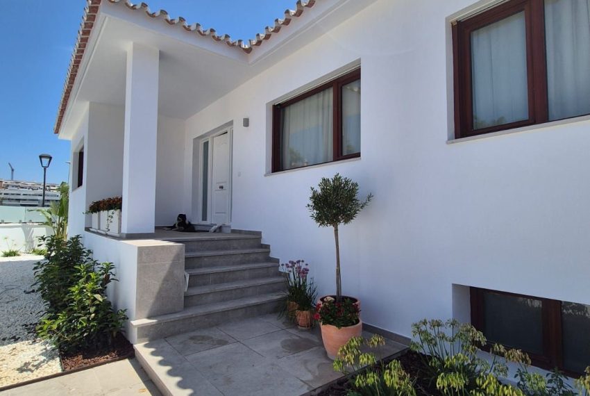 R4896514-Villa-For-Sale-La-Cala-de-Mijas-Detached-5-Beds-358-Built