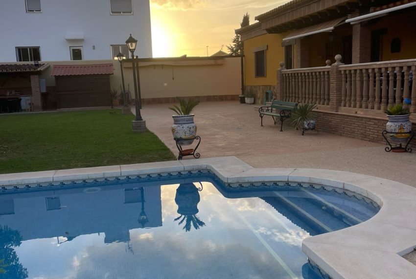 R4898086-Villa-For-Sale-Mijas-Costa-Detached-4-Beds-580-Built-10