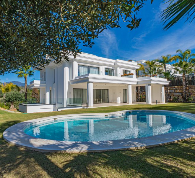 R4907779-Image 1-Detached - 6 Beds - 647 Built