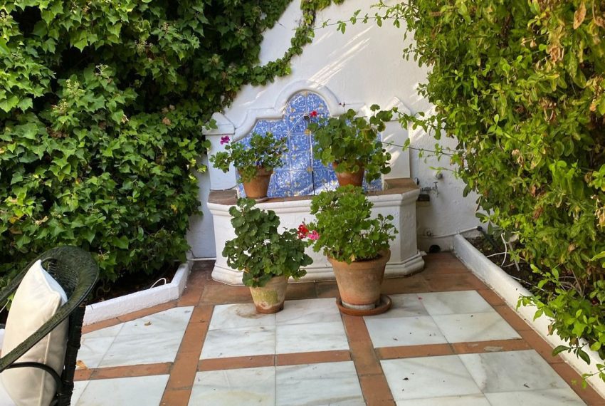 R4909318-Villa-For-Sale-New-Golden-Mile-Detached-4-Beds-200-Built-16