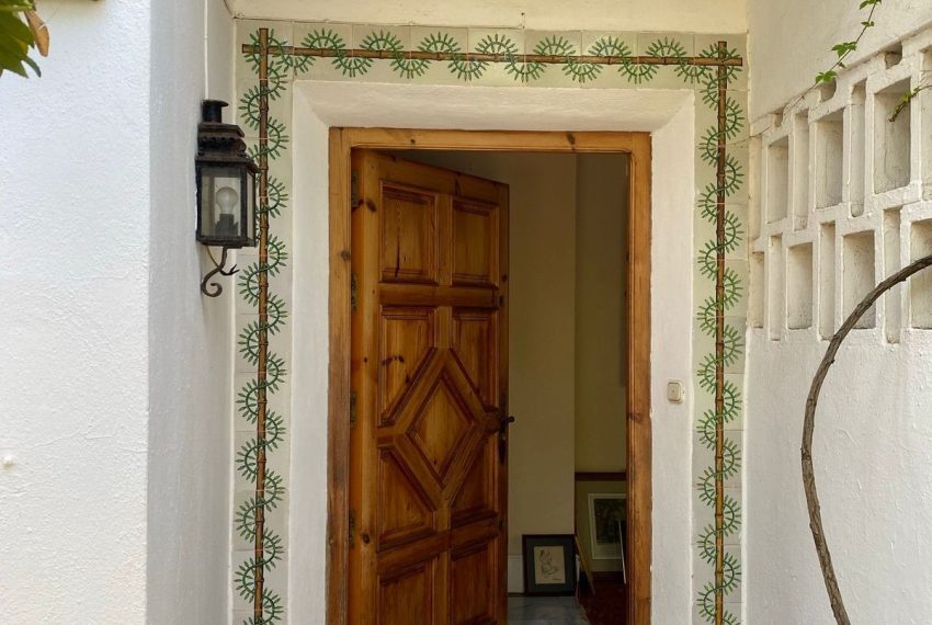 R4909318-Villa-For-Sale-New-Golden-Mile-Detached-4-Beds-200-Built-19