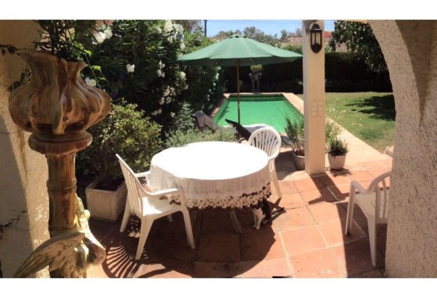 R4913401-Villa-For-Sale-San-Pedro-de-Alcantara-Detached-3-Beds-119-Built-1