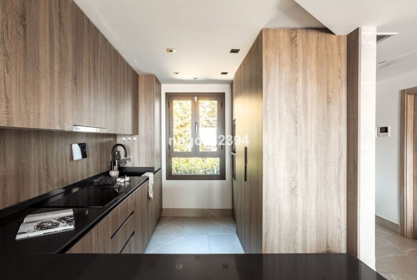 R4929346-Villa-For-Sale-Istan-Semi-Detached-3-Beds-314-Built-8