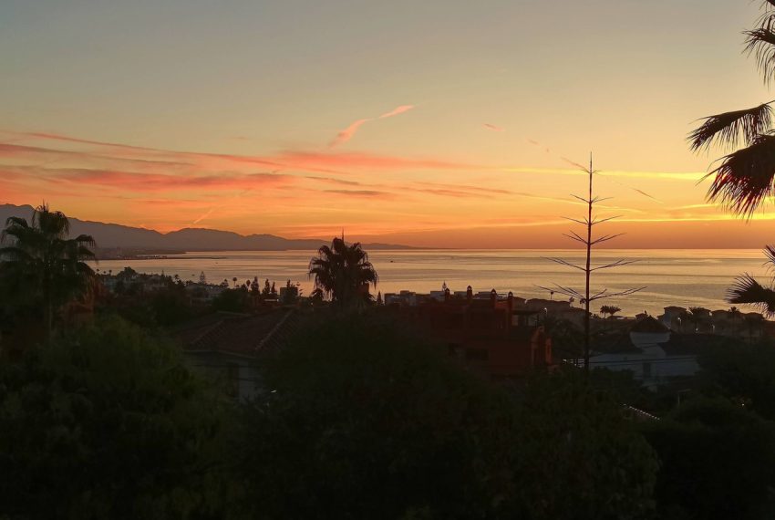 R4935334-Villa-For-Sale-Estepona-Detached-3-Beds-302-Built-15