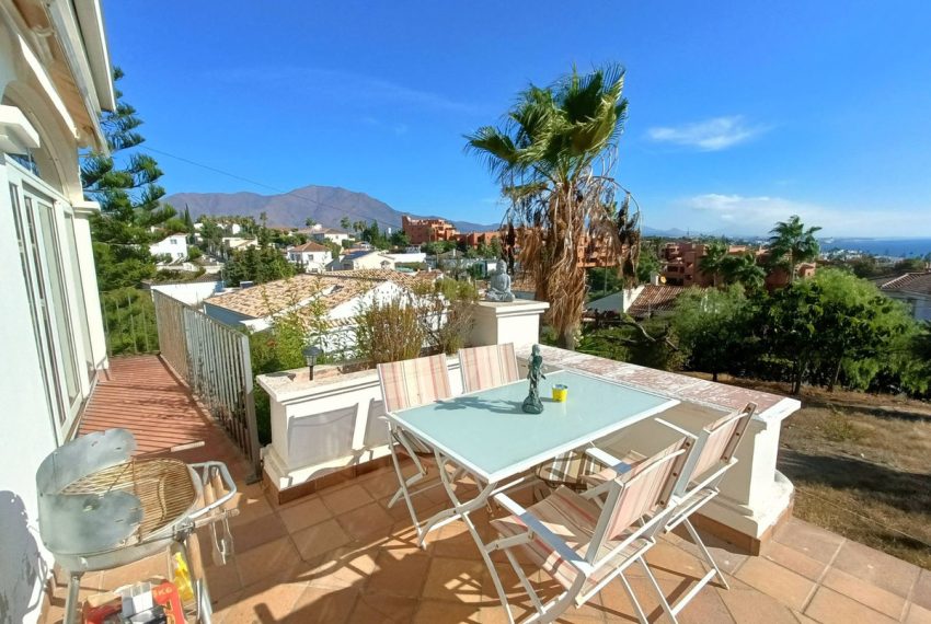 R4935334-Villa-For-Sale-Estepona-Detached-3-Beds-302-Built-2