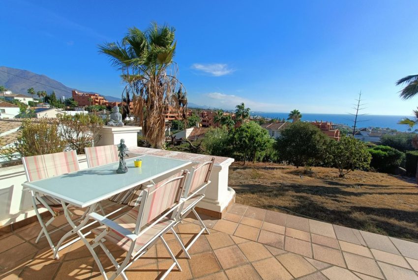 R4935334-Villa-For-Sale-Estepona-Detached-3-Beds-302-Built-3