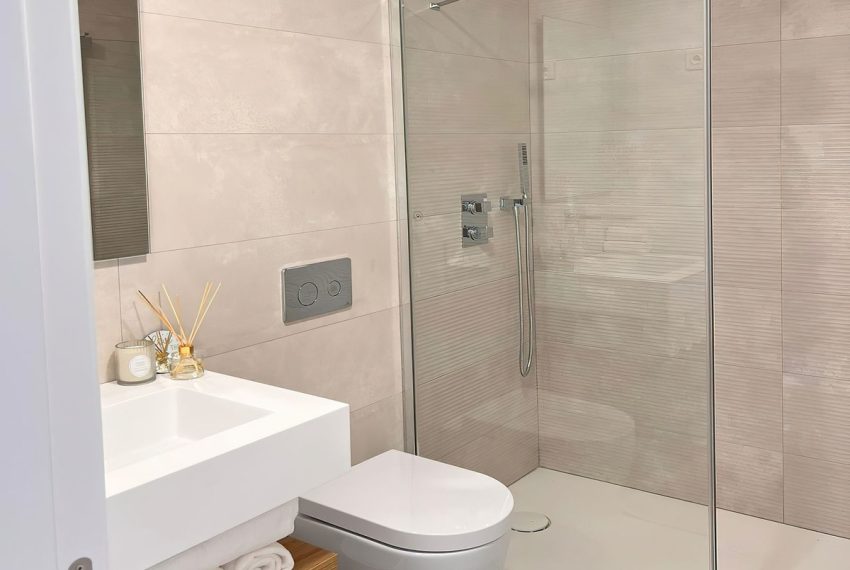 R4940677-Apartment-For-Sale-Benahavis-Penthouse-2-Beds-71-Built-11